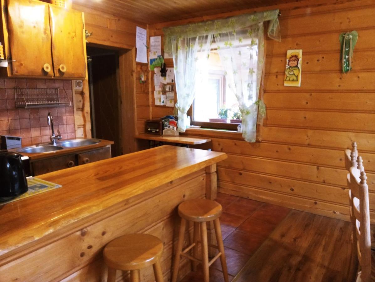 Cztery Pory Roku - Dom Villa Lutowiska Exteriör bild