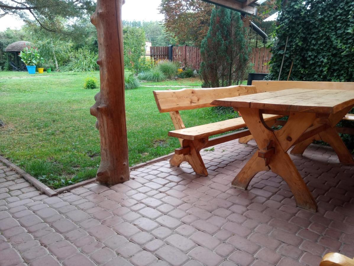 Cztery Pory Roku - Dom Villa Lutowiska Exteriör bild